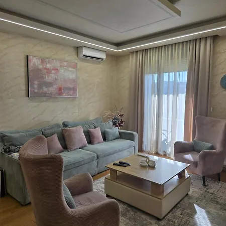 In Lux 2 Apartment Vrnjacka Banja