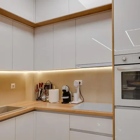 In Lux 2 Apartment *