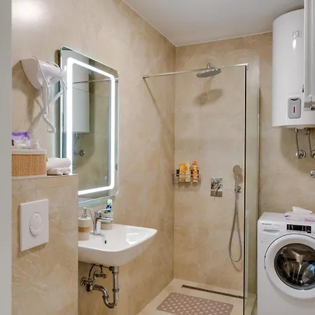 Apartment In Lux 2 Vrnjacka Banja