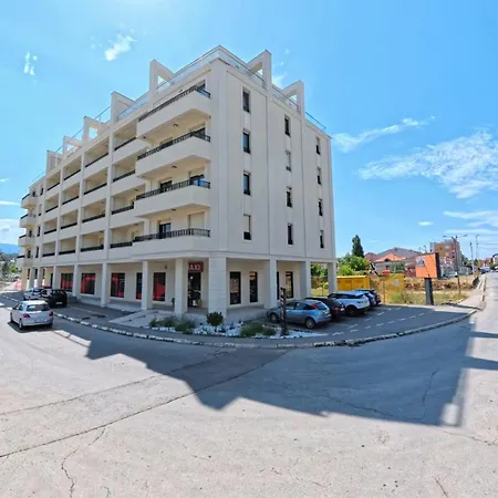 In Lux 2 * Vrnjačka Banja