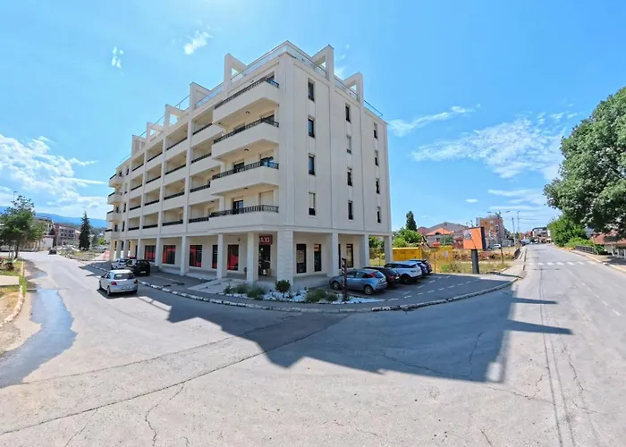 In Lux 2 * Vrnjačka Banja